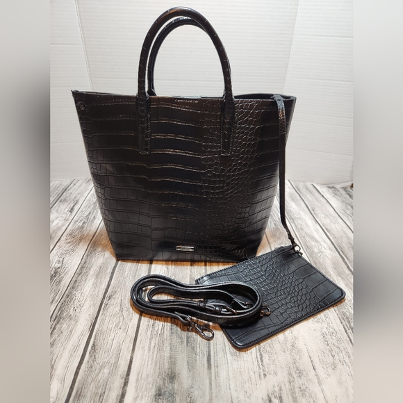 Aldo Handbags - Croc-Embossed Black Tote Bag with Wristlet